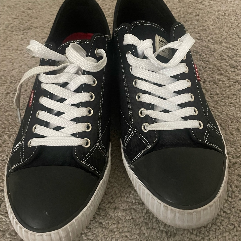 Levi's Black and White Men's Sneakers